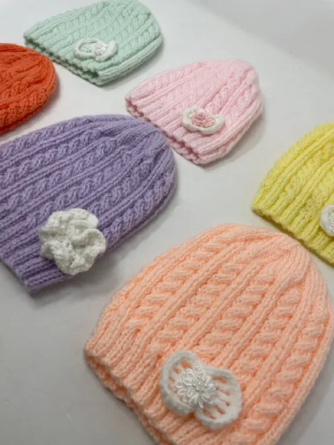 0-6 M Acrylic Pastel Cable Knit Hats