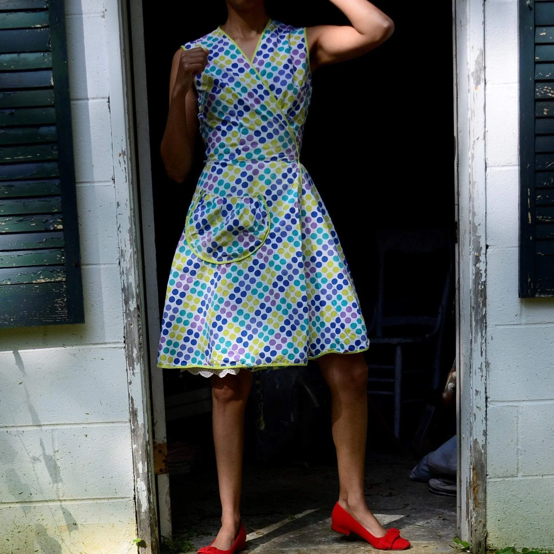 1950s cotton dot print fit and flare wrap dress / 50s cotton day dress // small-medium