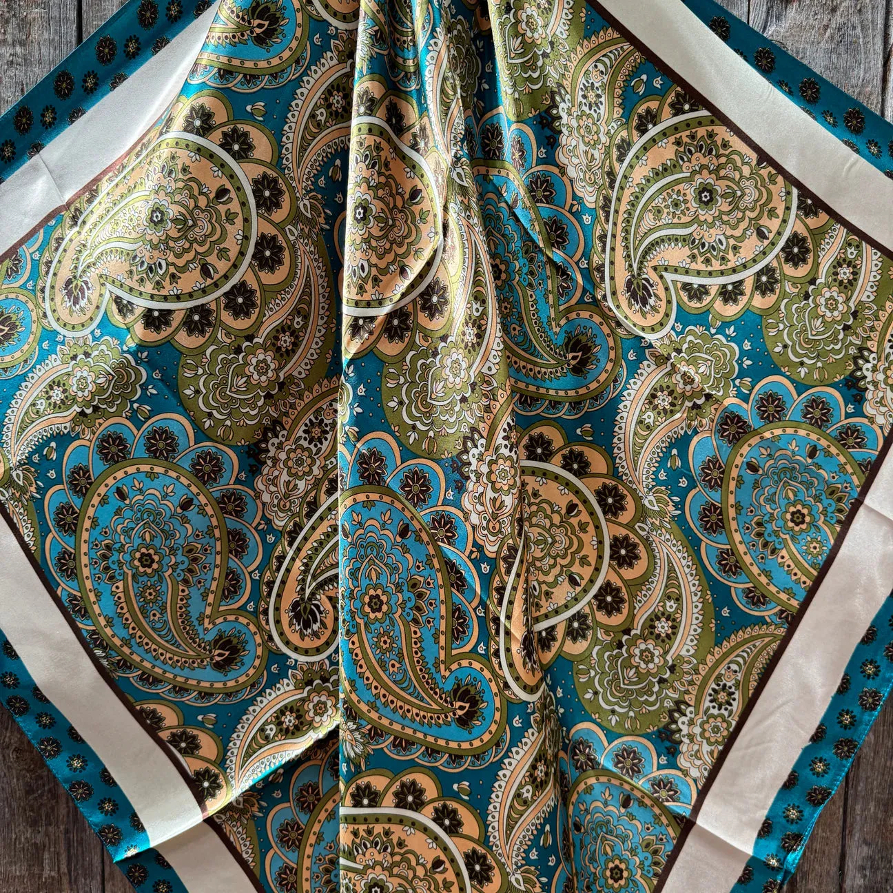 35X35" Teal and Cream Giant Paisley Wild Rag