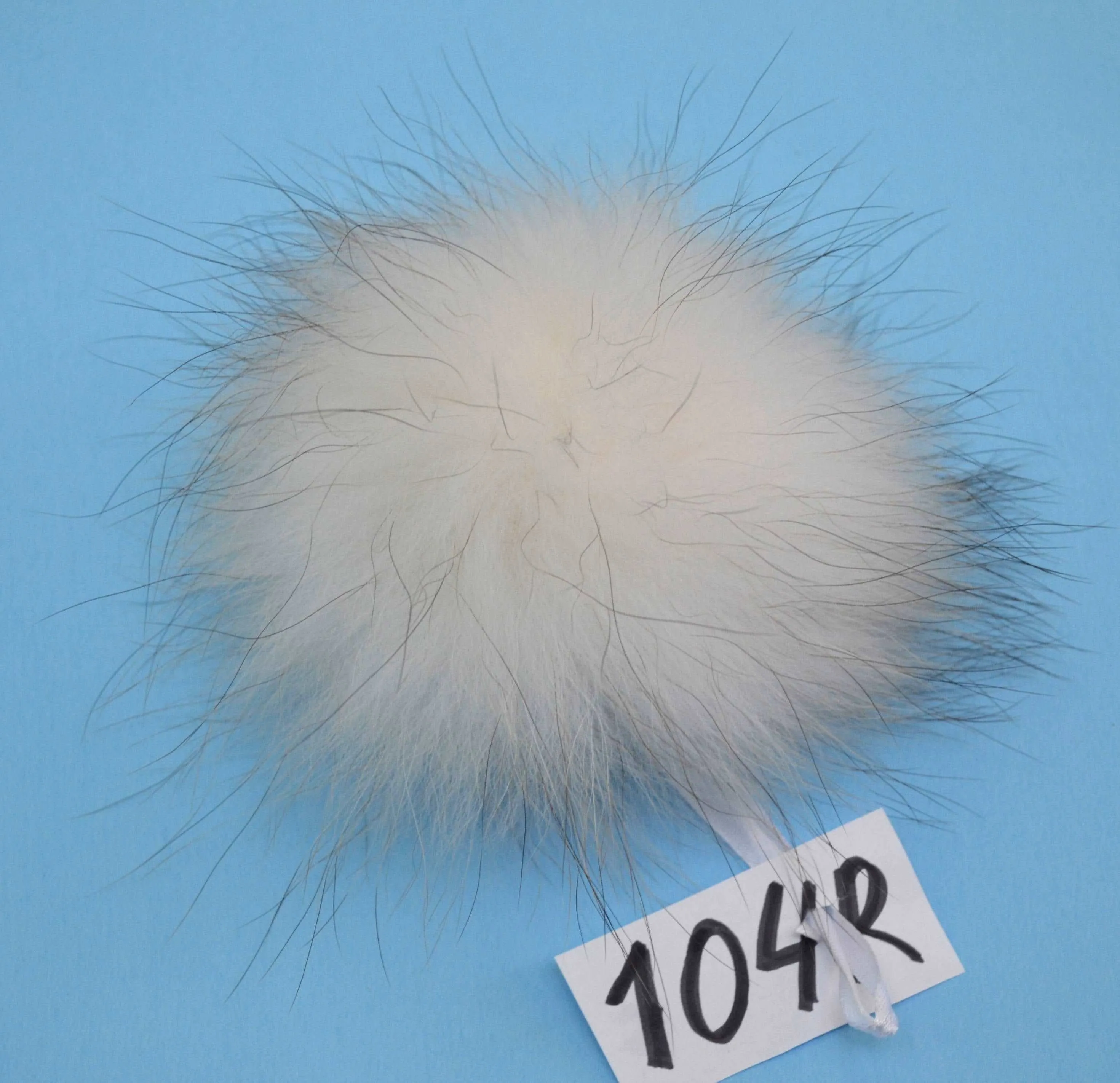 7-8,5"  LARGE FUR POM Pom! White Raccoon Pom Pom for Hat Beanie Tuque Winter Knit Hat Large Pom Pom Fluffy Raccoon Pom Pom Fur Ball Children