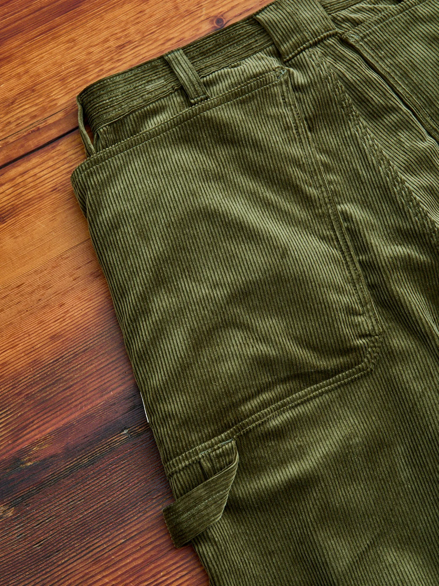 Fall Leaf Gardener Pants in Olive 9W Corduroy