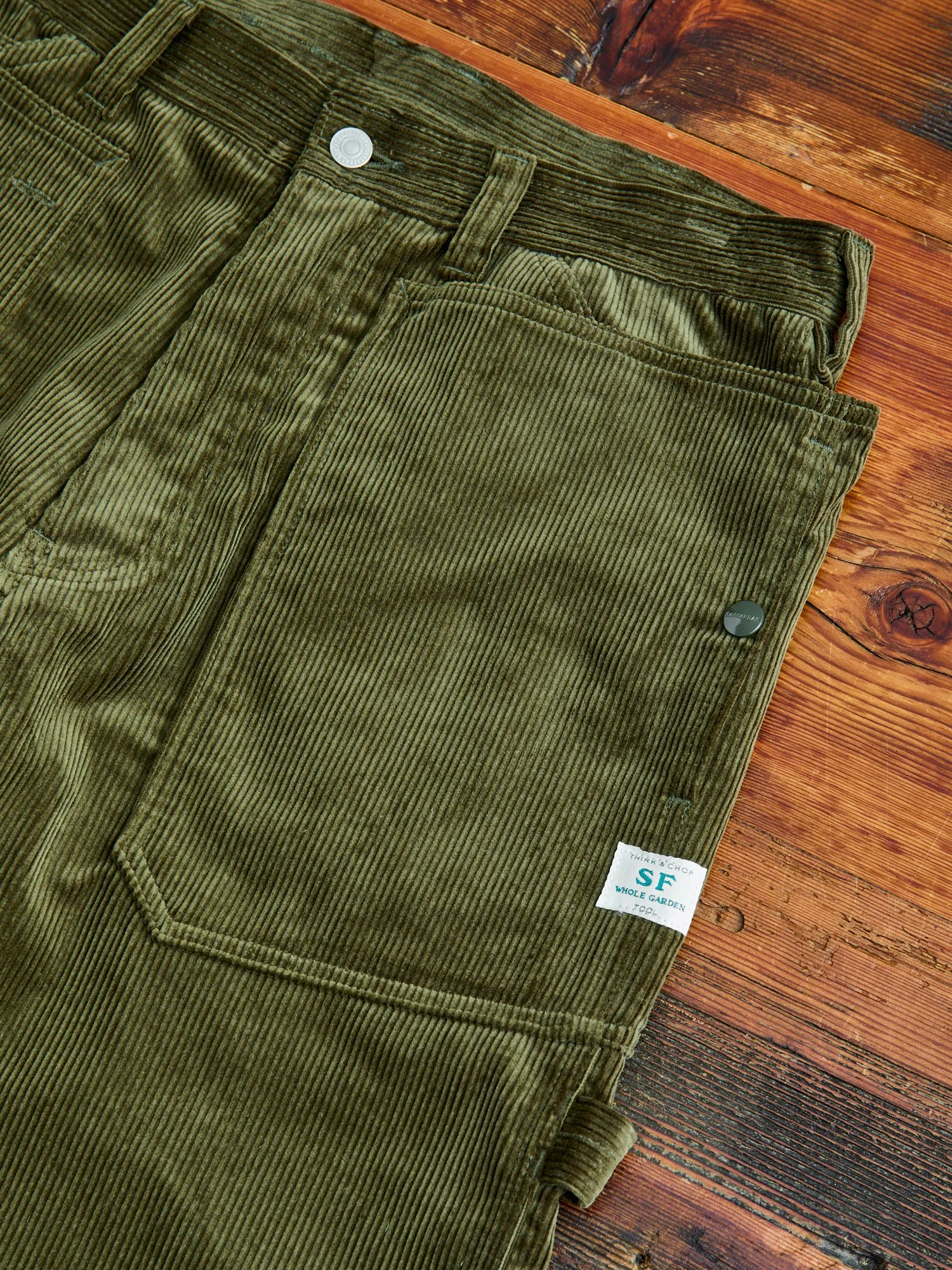 Fall Leaf Gardener Pants in Olive 9W Corduroy