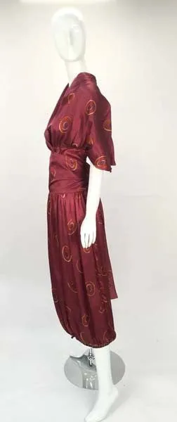 Gorgeous 1970s Marina Ferrari Silk Multicolored Circle Print Wrap Dress