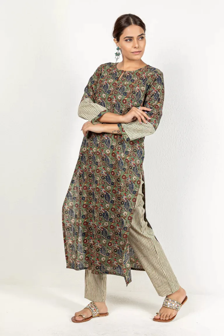 Green & Beige Kalamkari Kurta With Pants Set