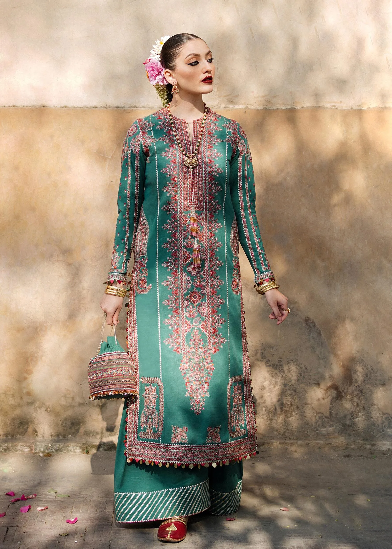 Hussain Rehar Phoolan Devi Winter Khaddar Collection – Gulsan