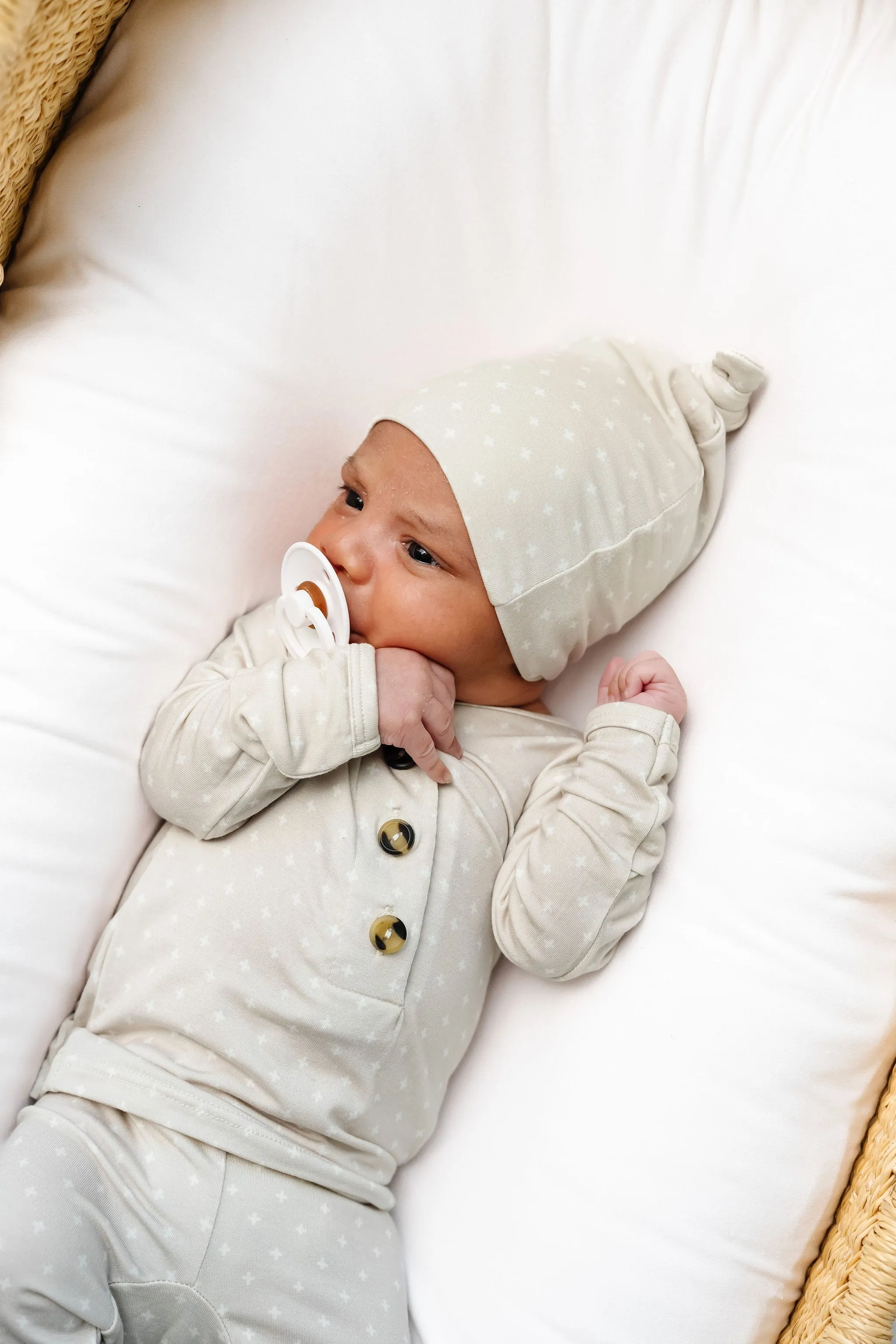 Jesse Newborn Hat Bundle (Gown)