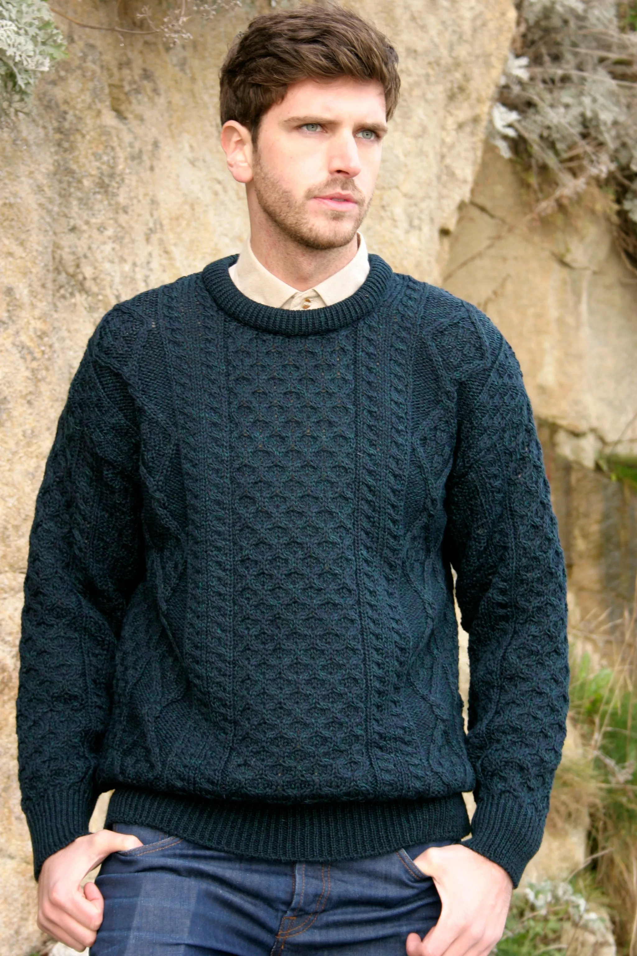 LIGHTWEIGHT TRADITIONAL IRISH ARAN SWEATER