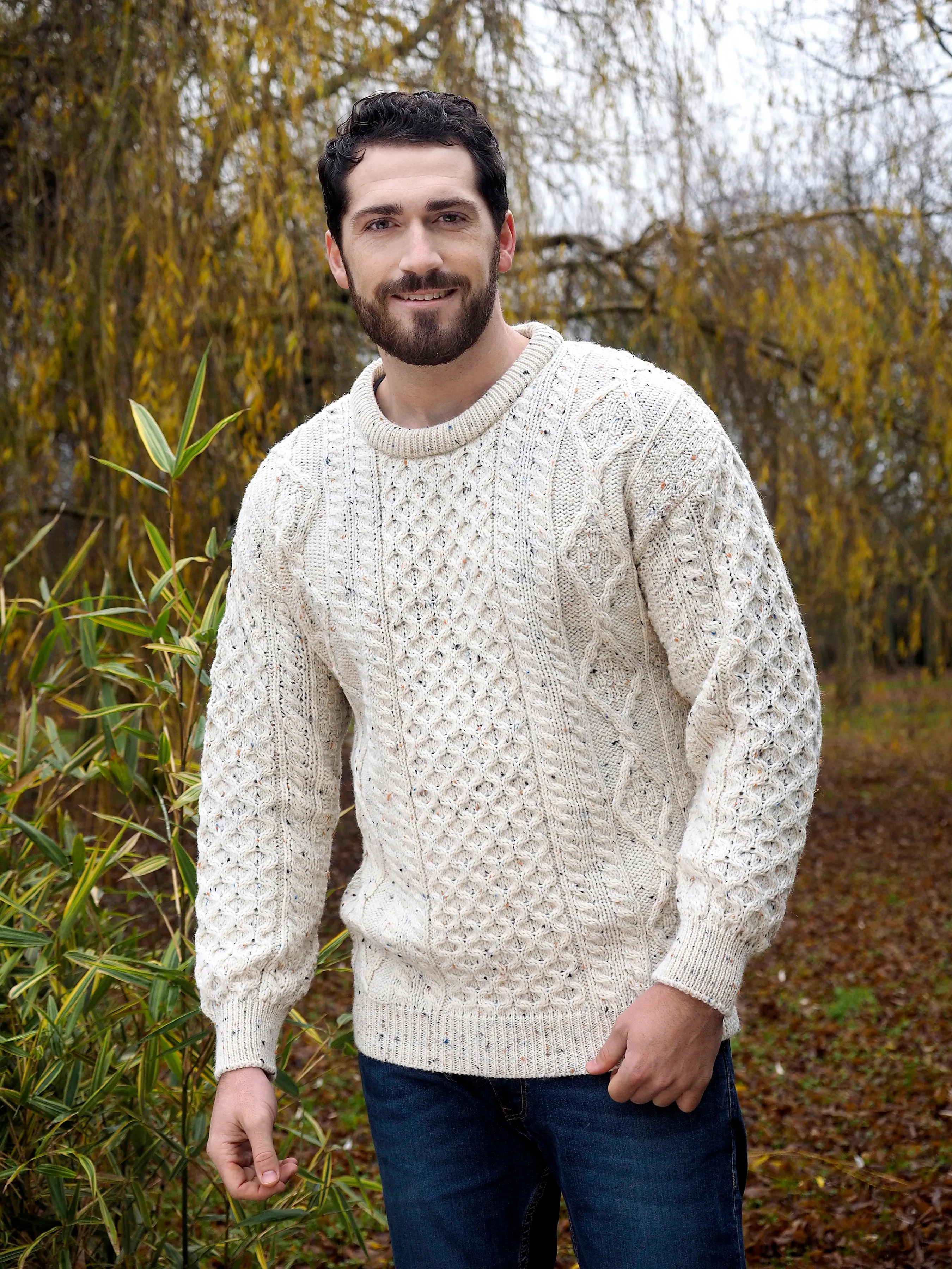 LIGHTWEIGHT TRADITIONAL IRISH ARAN SWEATER