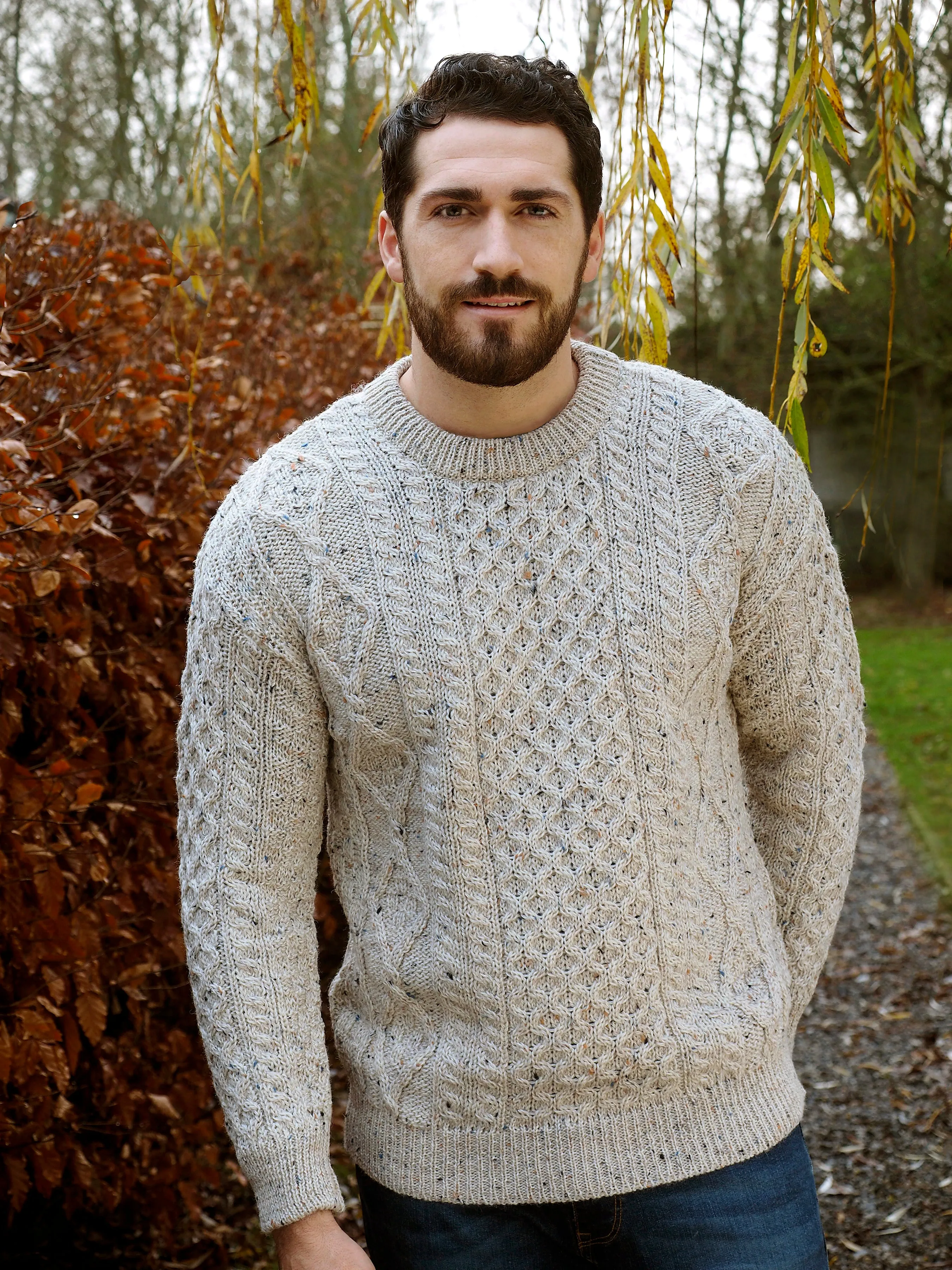 LIGHTWEIGHT TRADITIONAL IRISH ARAN SWEATER