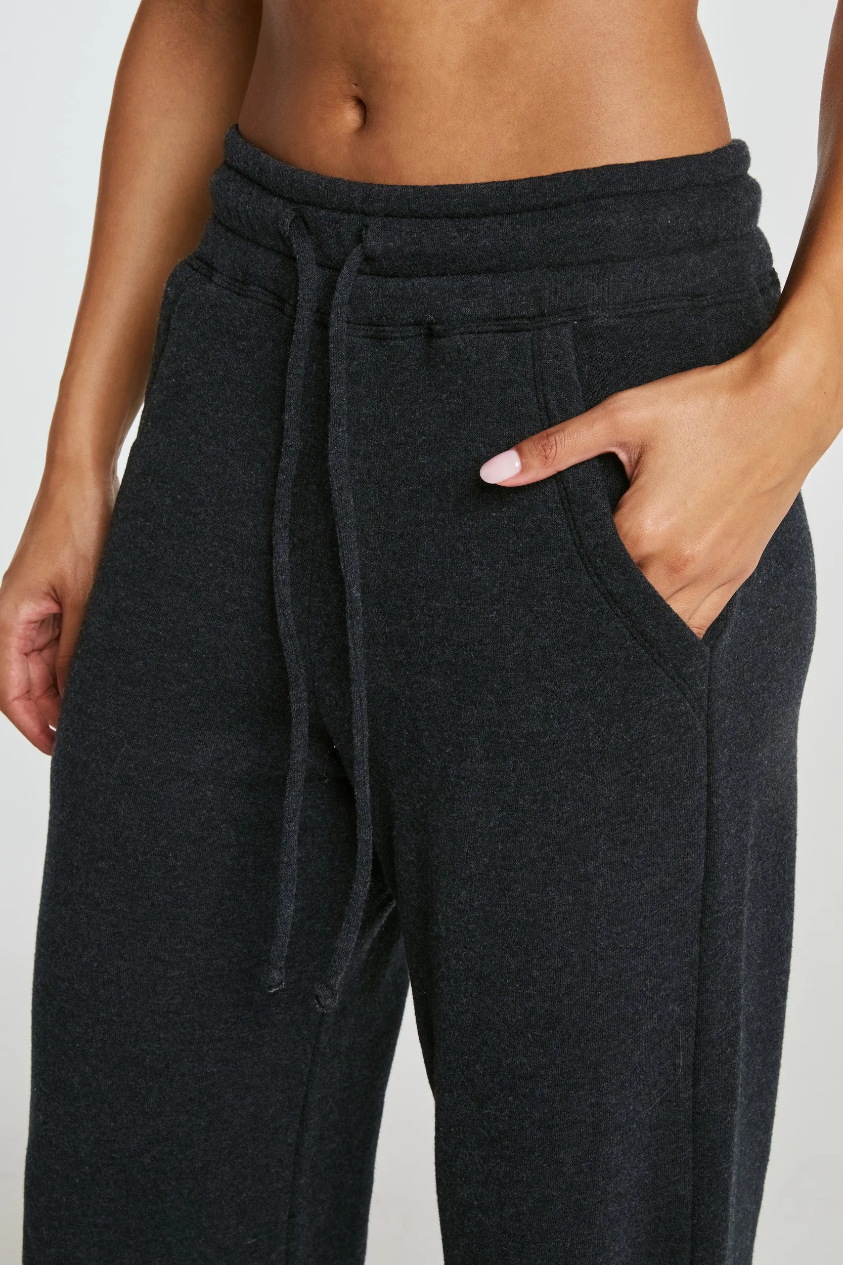 Weekend Sweatpant