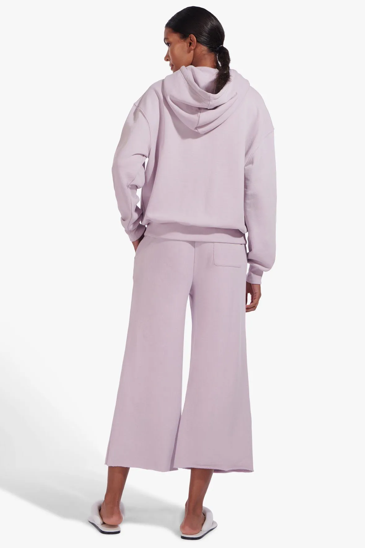 WIDE LEG CROPPED SWEATPANTS | LAVENDER