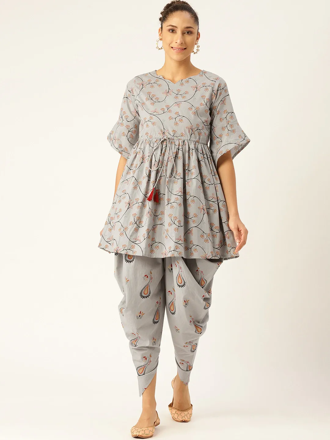 Women Grey Three-Quarter Sleeves Flared Kurta And Dhoti Set