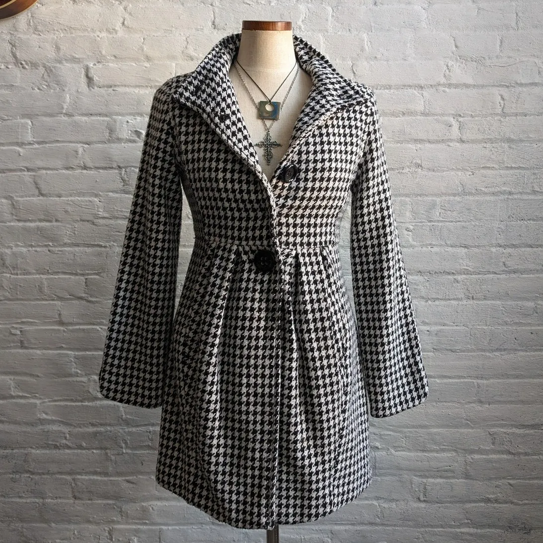 Y2K Vintage Houndstooth Wool Flared Jacket Woven Knit Preppy Whimsygoth Peacoat